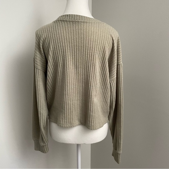 Aritzia Wilfred Ribbed Knit Lightweight Sage Green Cropped Sweater Size Large - Picture 2 of 6